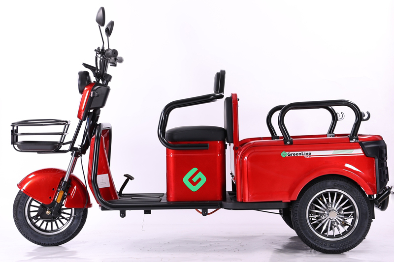 Narrow Top, Large Fold